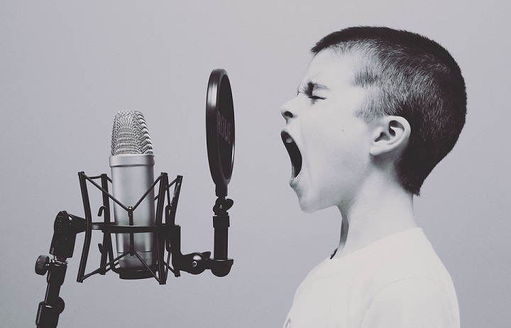 5 populiariausios „Android“ karaoke programos: dainuok, mažoji lakštingala!